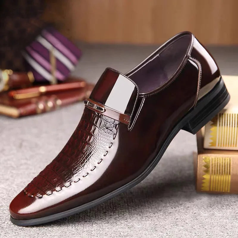 Valente High-Gloss Loafer