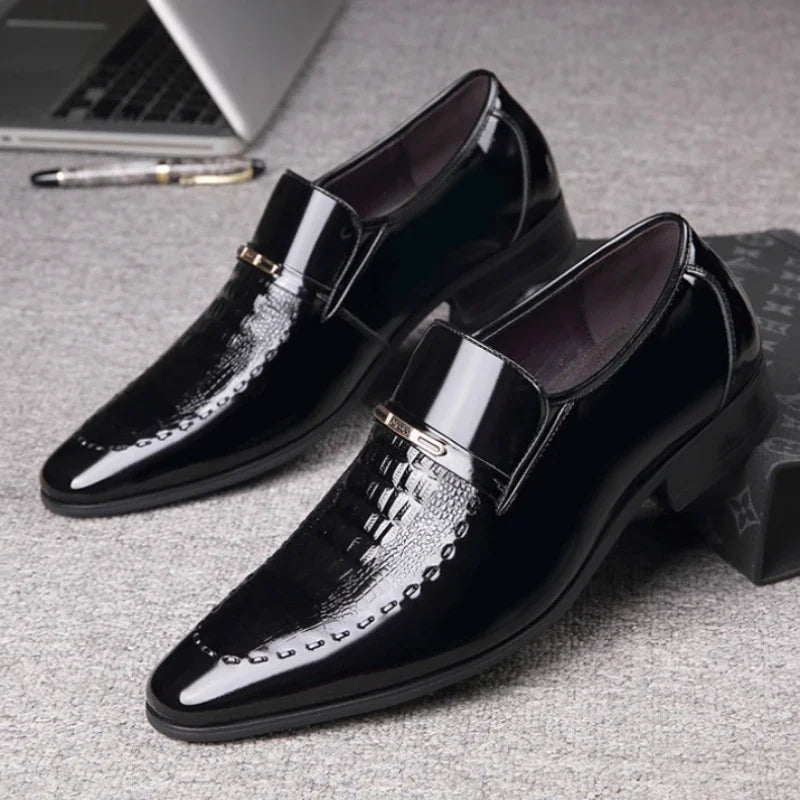 Valente High-Gloss Loafer